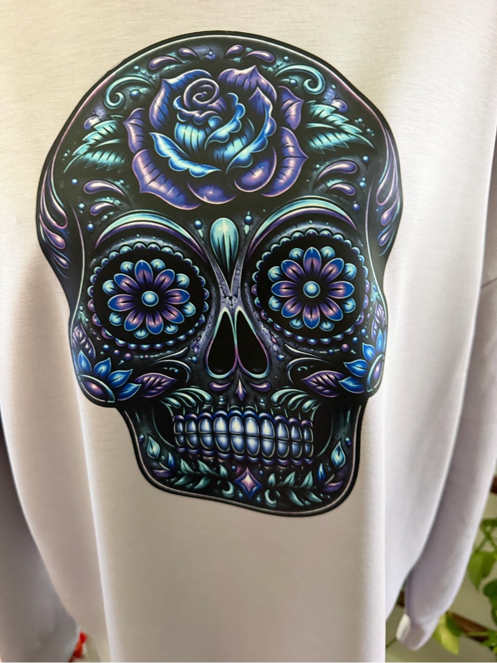 Women’s Light Purple Crewneck Sweatshirt with Decorative Sugar Skull